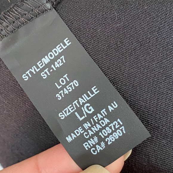 Retrolux // lightweight long sleeve black tee - Picture 6 of 7